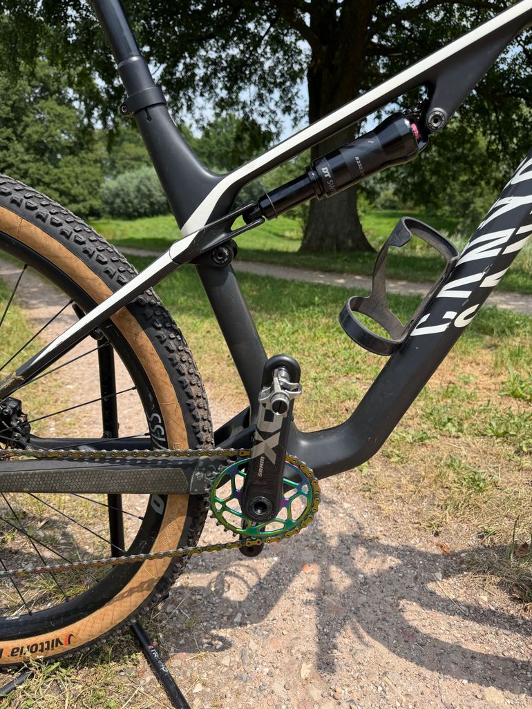 Použité Canyon CF SLX 9.0 DT LTD 2020 Mountainbike — obrázek 5 z 15