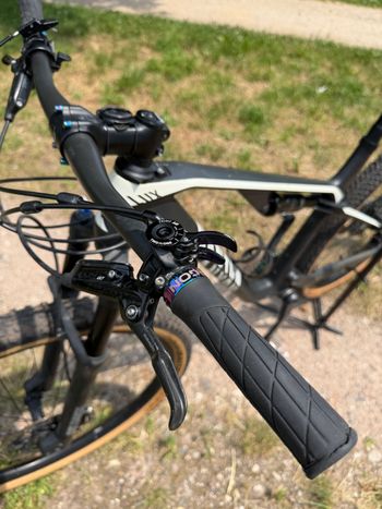 Použité Canyon CF SLX 9.0 DT LTD 2020 Mountainbike — obrázek 15 z 15