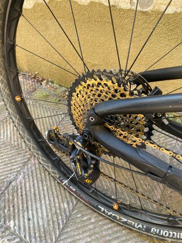Merida NINETY-SIX TEAM 2019 2019 Mountainbike usato, Nero — immagine 3 di 10
