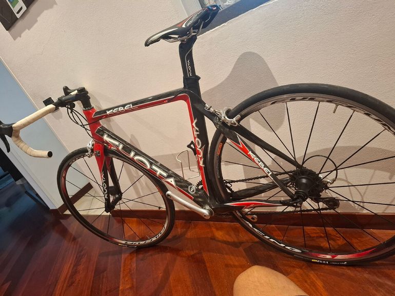Použité Kuota Kebel Custom Campagnolo Record 2015 Road & Gravel — obrázek 2 z 10