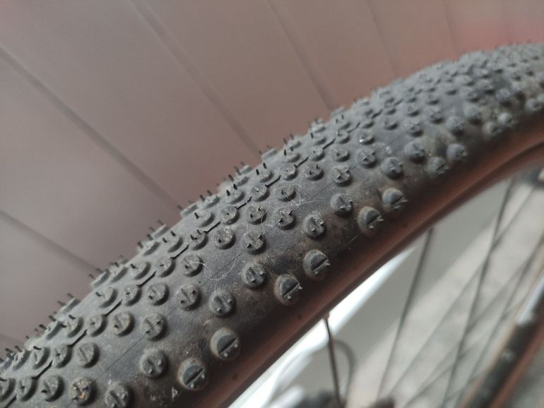 B’TWIN Riverside Other 2018 Mountainbike de segunda mano, Gris claro — imagen 31 de 35
