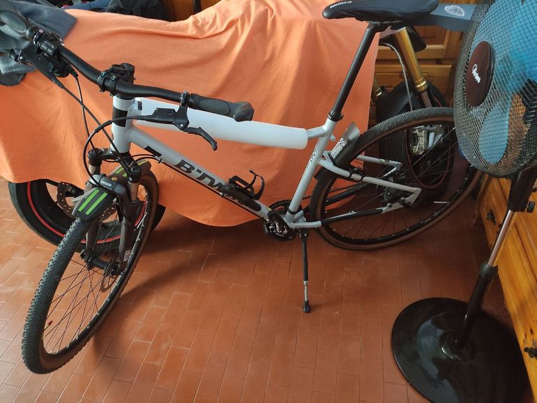 B’TWIN Riverside Other 2018 Mountainbike de segunda mano, Gris claro — imagen 34 de 35
