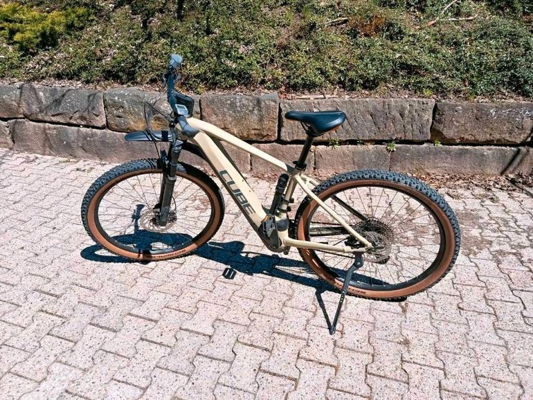 CUBE Reaction Hybrid Pro 625 2022 Mountainbike d'occasion — image 1 sur 5