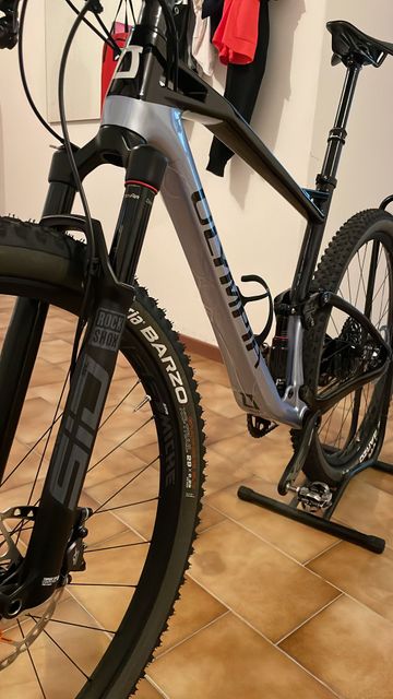 Used Olimpia Custom SRAM GX Eagle 2023 Mountainbike, Light Gray — image 6 of 7