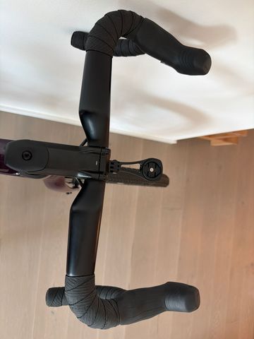 Used Lapierre Crosshill CF 8.0 2026 2026 Road & Gravel, Purple — image 8 of 9