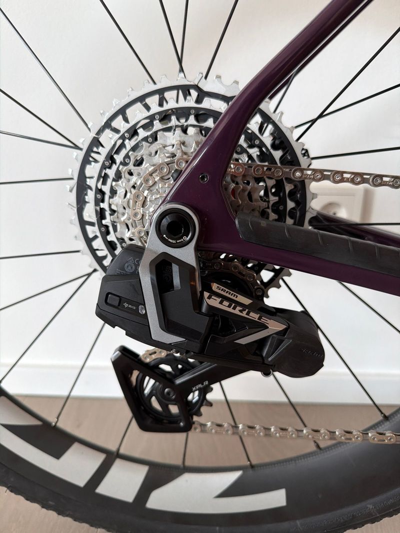 Used Lapierre Crosshill CF 8.0 2026 2026 Road & Gravel, Purple — image 3 of 9