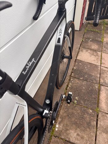 Used Colnago V3-RS Disc Dura-ace 11-Speed With Powermeter 2021 Road & Gravel, Black — image 8 of 13