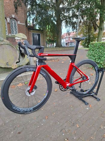 Tweedehands Cannondale SystemSix Carbon Ultegra 2023 2023 Road & Gravel — afbeelding 4 van 9