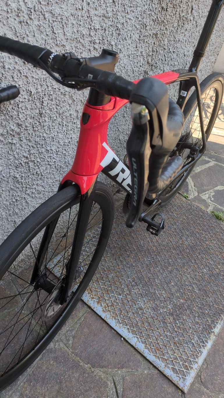 Used Trek Émonda SL 6 Disc Pro 2021 2021 Road & Gravel, Black — image 5 of 5
