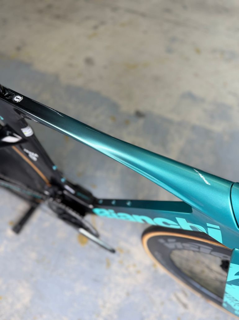 Gebrauchtes Bianchi Aquila RC Dura Ace Di2 4IIII Pwm 2025 2025 Road & Gravel, Blau — Bild 13 von 24