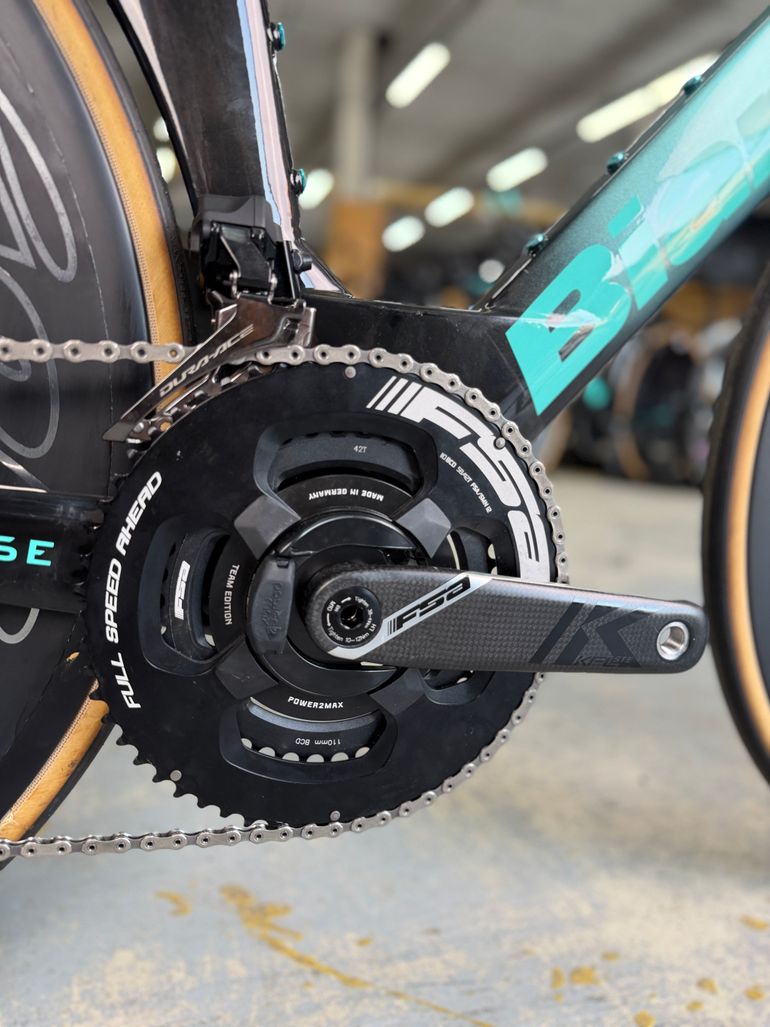 Gebrauchtes Bianchi Aquila RC Dura Ace Di2 4IIII Pwm 2025 2025 Road & Gravel, Blau — Bild 10 von 24