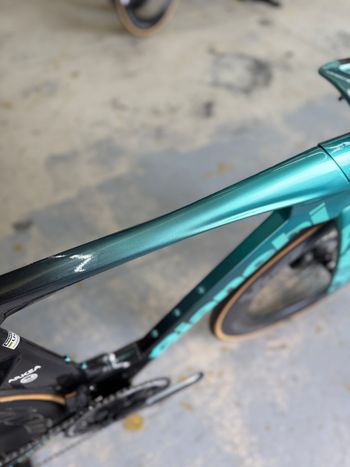 Gebrauchtes Bianchi Aquila RC Dura Ace Di2 4IIII Pwm 2025 2025 Road & Gravel, Blau — Bild 12 von 24