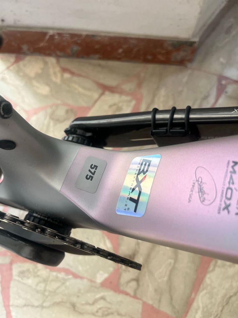 Pinarello DOGMA GR SRAM RED XPLR AXS 1x13 2026 2026 Road & Gravel de segunda mano, Gris claro — imagen 8 de 8