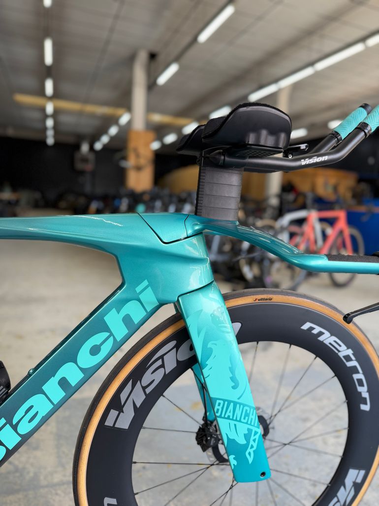 Gebrauchtes Bianchi Aquila RC Dura Ace Di2 4IIII Pwm 2025 2025 Road & Gravel, Blau — Bild 6 von 24