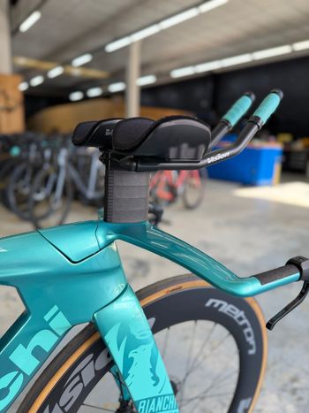Gebrauchtes Bianchi Aquila RC Dura Ace Di2 4IIII Pwm 2025 2025 Road & Gravel, Blau — Bild 16 von 24