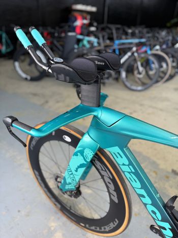 Gebrauchtes Bianchi Aquila RC Dura Ace Di2 4IIII Pwm 2025 2025 Road & Gravel, Blau — Bild 21 von 24