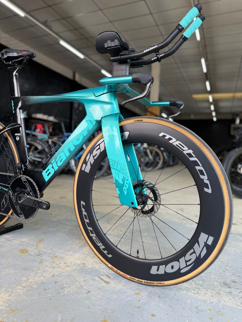 Gebrauchtes Bianchi Aquila RC Dura Ace Di2 4IIII Pwm 2025 2025 Road & Gravel, Blau — Bild 5 von 24