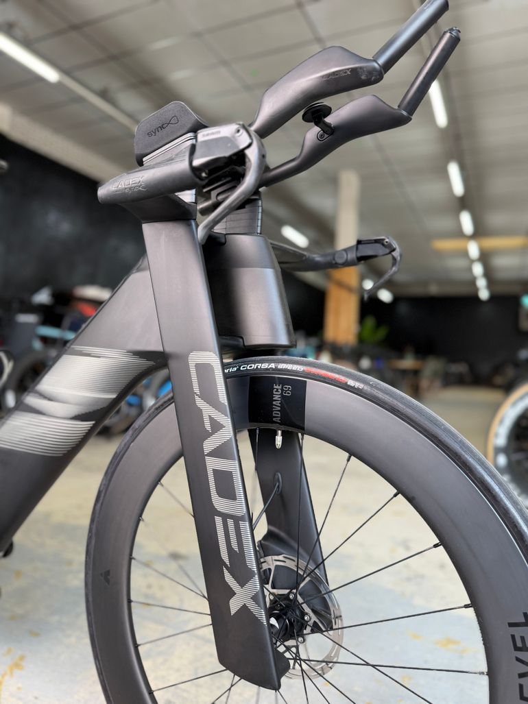 Brugt Cadex Tri SRAM RED AXS Carbon TT 2023 Road & Gravel — billede 5 af 24