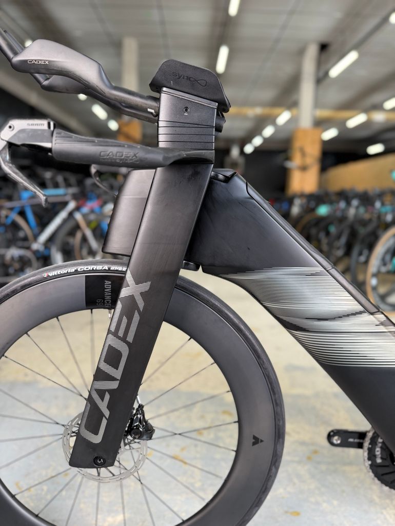 Brugt Cadex Tri SRAM RED AXS Carbon TT 2023 Road & Gravel — billede 16 af 24