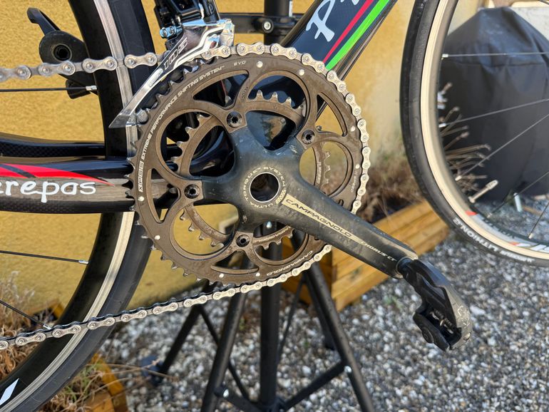 Used Pinarello Cadre Générique DOGMA 2015 2019 Road & Gravel, Black — image 7 of 8