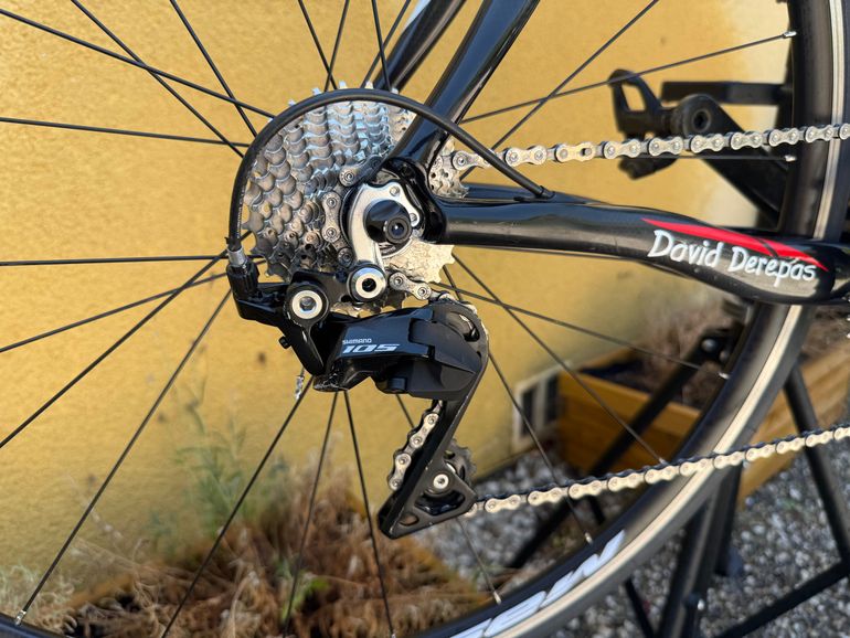 Used Pinarello Cadre Générique DOGMA 2015 2019 Road & Gravel, Black — image 8 of 8