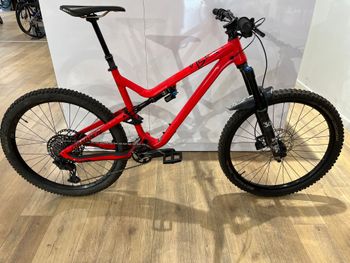 Commencal META AM V4.2 ESSENTIAL 2018 2018 VTT d'occasion