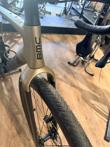 Použité BMC Kaius 01 THREE 2027 2027 Road & Gravel — obrázek 3 z 7