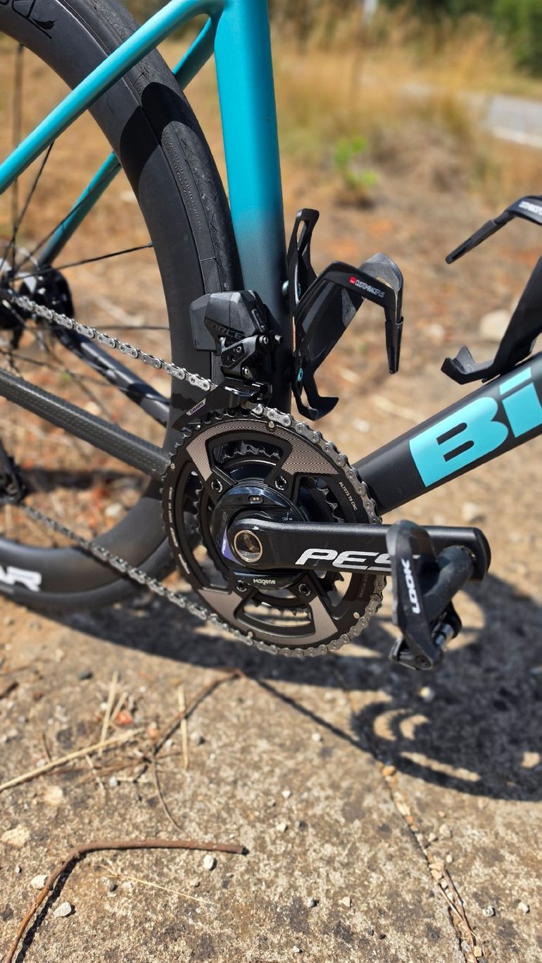 Tweedehands Bianchi Specialissima PRO Sram Force eTap AXS 2025 2025 Road & Gravel — afbeelding 4 van 10