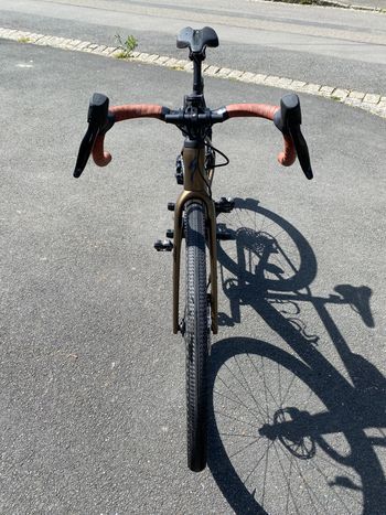 Used Specialized Diverge Expert Carbon 2025 2025 Road & Gravel, Orange — image 2 of 6