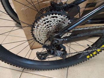Used Rise Custom Shimano SLX 2021 Mountainbike, Light Gray — image 2 of 4