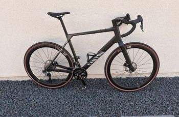 Tweedehands Canyon Grail CFR Di2 2024 2024 Road & Gravel — afbeelding 2 van 7