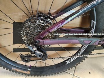 Used Rise Custom Other Shimano 2023 Mountainbike, Light Gray — image 3 of 4