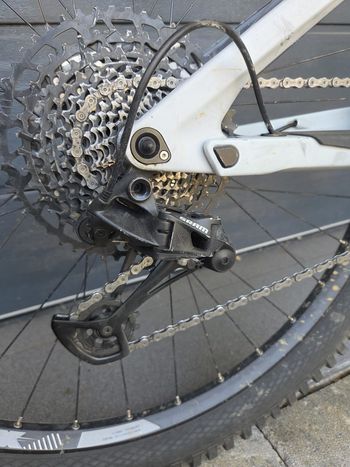 Used CUBE STEREO 150 C:62, RACE 29 2023 2023 Mountainbike, White — image 8 of 12