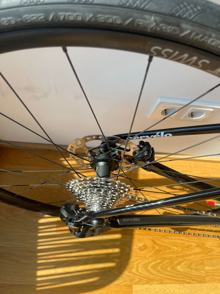 Gebrauchtes Cervélo Caledonia 105 Di2 2025 2025 Road & Gravel, Schwarz — Bild 6 von 6