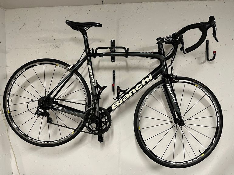 Tweedehands Bianchi Impulso Campagnolo Veloce 2013 Road & Gravel — afbeelding 1 van 5