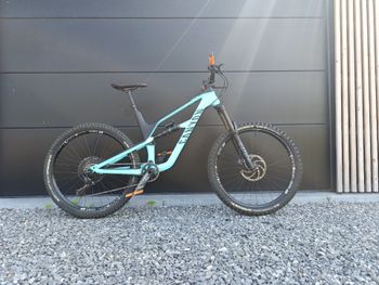 Tweedehands Canyon Spectral CF 7.0 2020 2020 MTB