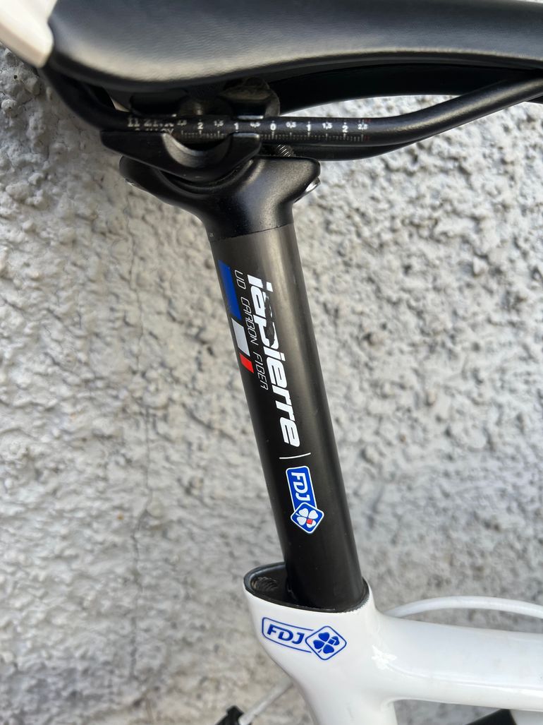 Tweedehands Lapierre PULSIUM 600 FDJ 2018 Road & Gravel — afbeelding 10 van 16