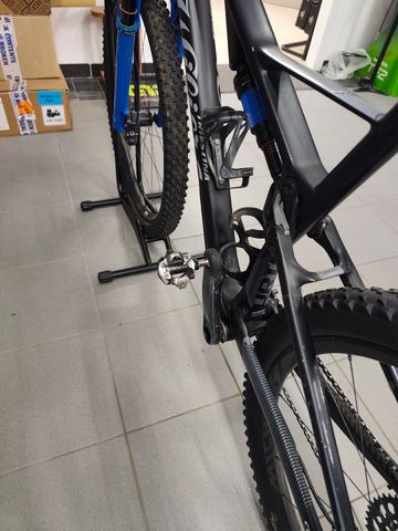 Used Wilier URTA SLR 2023 2023 Mountainbike, Black, 29 — image 4 of 13