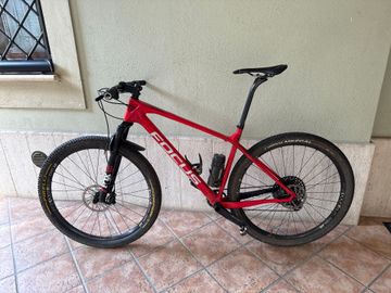 Używany Focus Raven 8.8 2022 2022 Mountainbike — zdjęcie 3 z 4