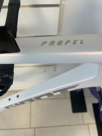 Giant Propel Advanced SL Prism Pearl 2027 Frameset 2027 Road & Gravel d'occasion — image 5 sur 10