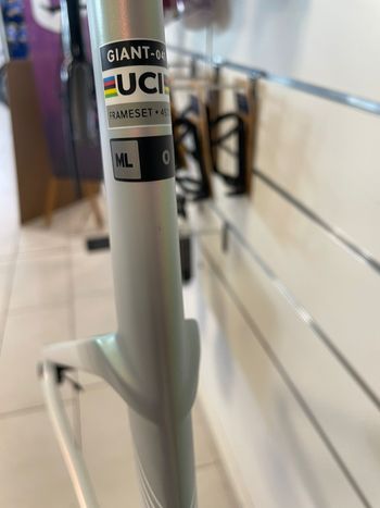 Giant Propel Advanced SL Prism Pearl 2027 Frameset 2027 Road & Gravel d'occasion — image 9 sur 10