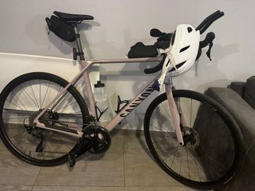 Gebrauchtes Canyon Endurace Shimano 105 2025 Road & Gravel, Violett — Bild 1 von 5