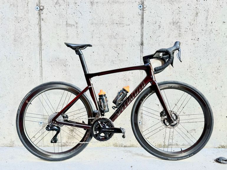 Tweedehands Specialized Tarmac Shimano Dura Ace Di2 2021 Road & Gravel — afbeelding 1 van 8