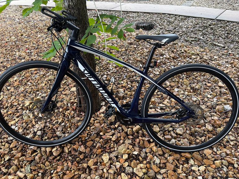Used Specialized Vita Shimano Sora 2016 Road & Gravel, Blue — image 2 of 7