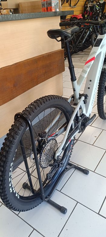 Tweedehands Mondraker CRAFTY CARBON R 2025 2025 Mountainbike — afbeelding 3 van 3