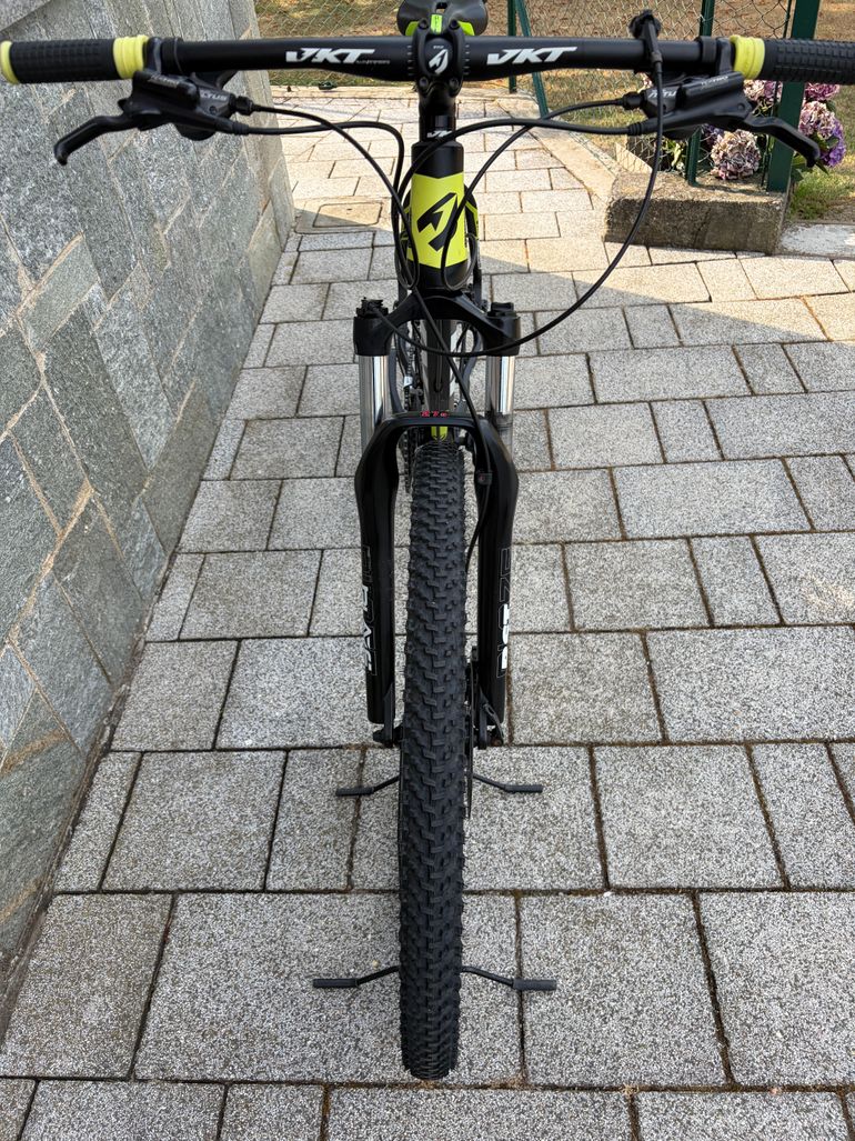 Used Montana ARROW 27, 5” DEORE 3X10 2016 Mountainbike, Black, 27.5 (650B) — image 3 of 10