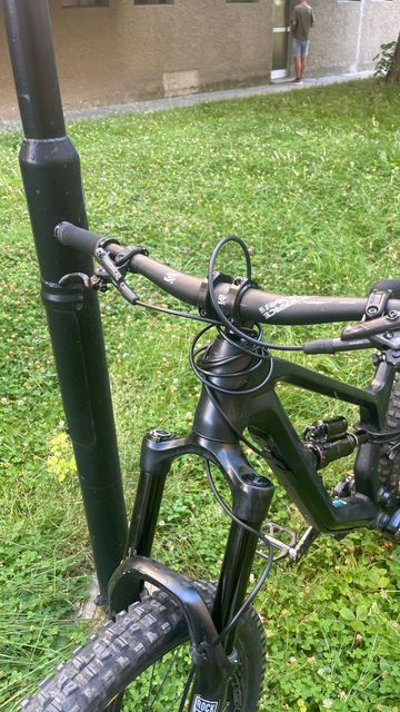 Used Canyon Torque AL 5.0 2020 2020 Mountainbike, Black, 27.5 — image 6 of 6