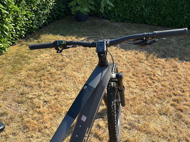 Gebrauchtes CUBE STEREO HYBRID 140 HPC, RACE 625 2023 2023 Mountainbike, Hellgrau, 27.5, 29 — Bild 9 von 12