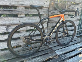 Gebrauchtes Trek Émonda SL 7 2021 2021 Road & Gravel, Orange — Bild 4 von 9