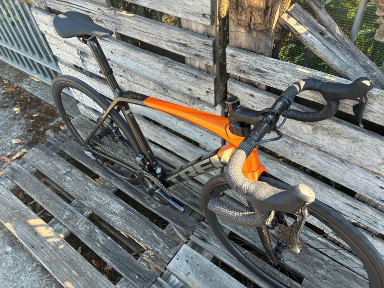 Gebrauchtes Trek Émonda SL 7 2021 2021 Road & Gravel, Orange — Bild 6 von 9
